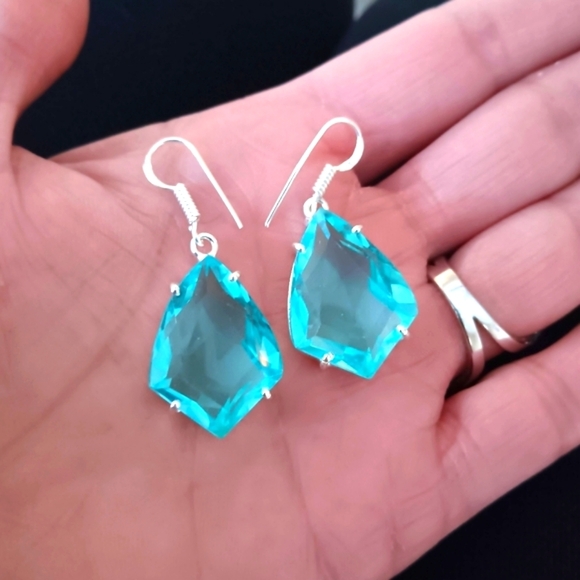 🩵 Aqua Quartz 925 Sterling Silver Earrings - Picture 1 of 3